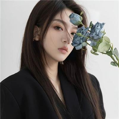 妓女。演员。皮条客